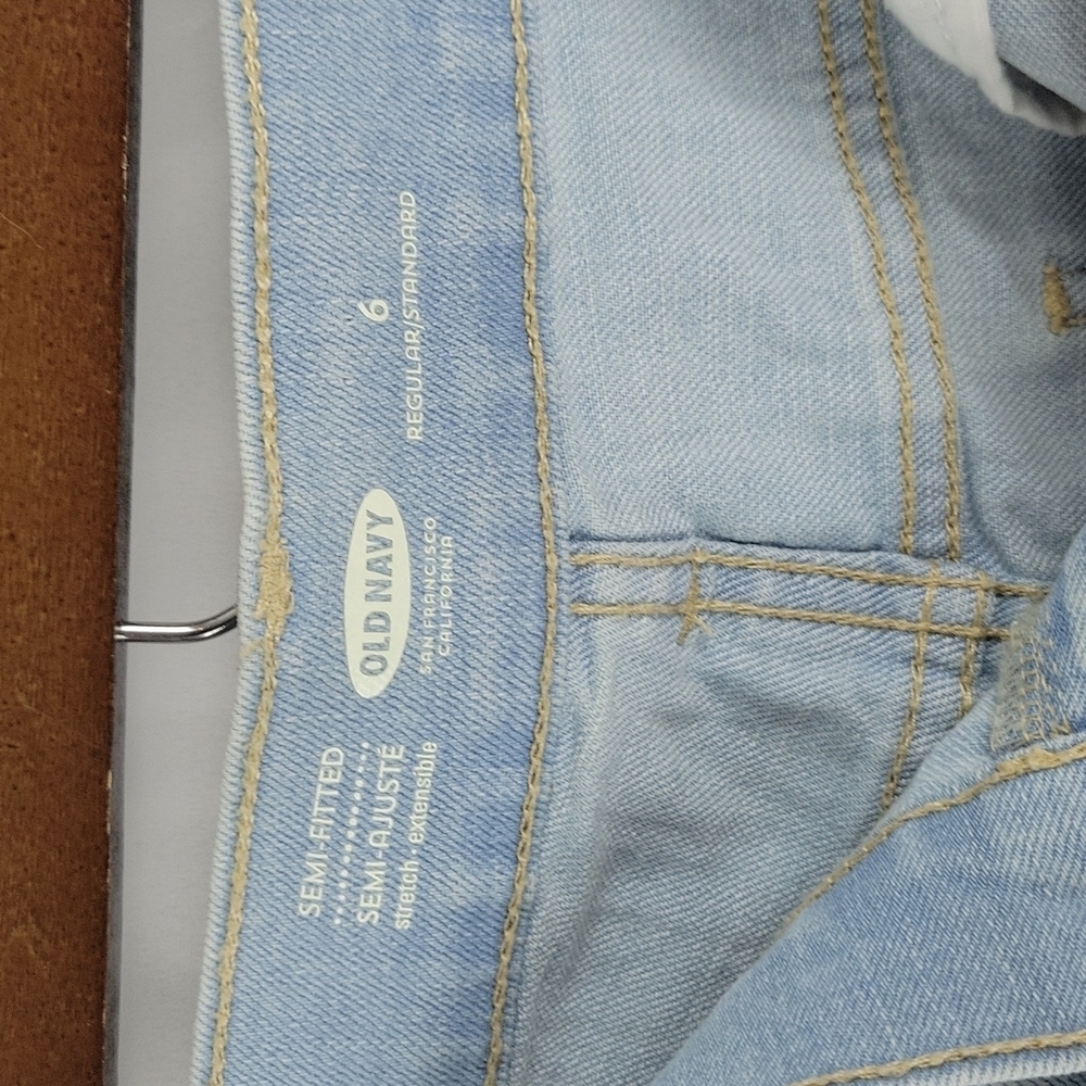 Old navy cut off shorts size 6 - Picture 8 of 9